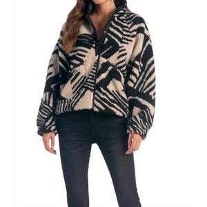 NEW ELAN ember sherpa coat in black/beige